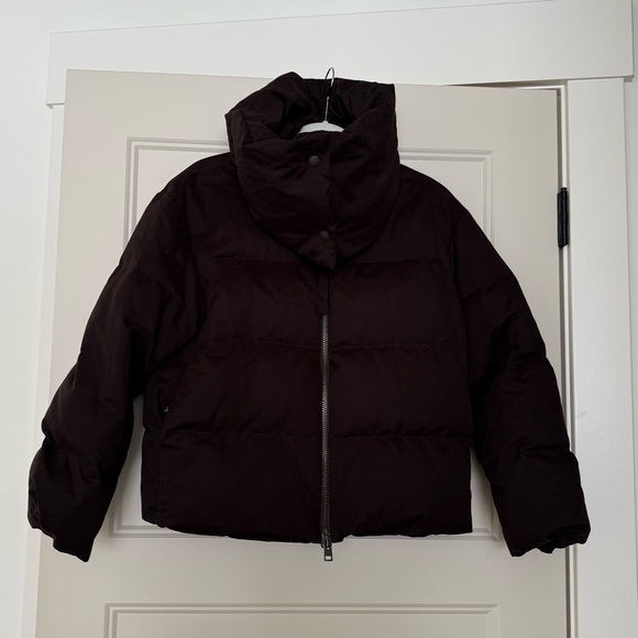 Banana Republic Short Puffer Coat, Chocolate Ganache Brown - Picture 4 of 10